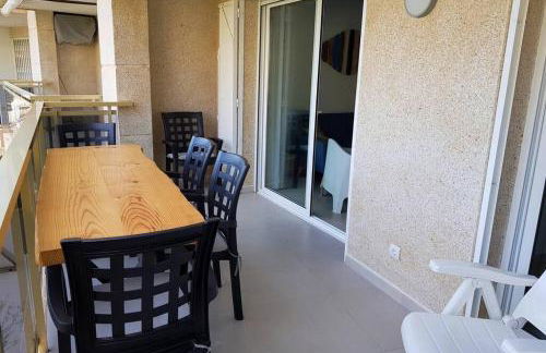 NEW! Modern apartment right on the beach! - Foto 7