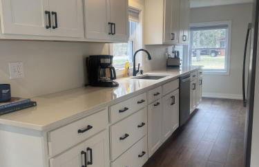 Private pool oasis - hot tub - great location - Foto 5