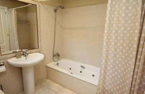 Villa VistaBonita with sea view in Altea Hills - Photo 30