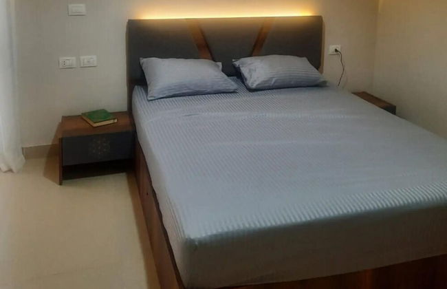 Whispering Waters, Two Bedroom With a Garden, Azha - Foto 8