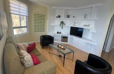 Maravilloso duplex frente al mar con parking propio a pie de playa - Foto 1