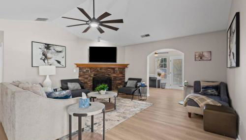 Comfortable 4BR Stay | Room for Everyone - Foto 5, Other