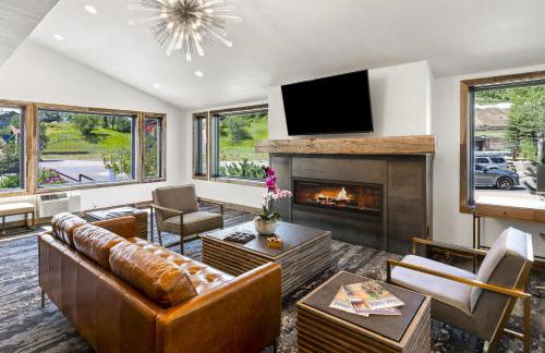 Torian Plum Condominiums - Foto 24