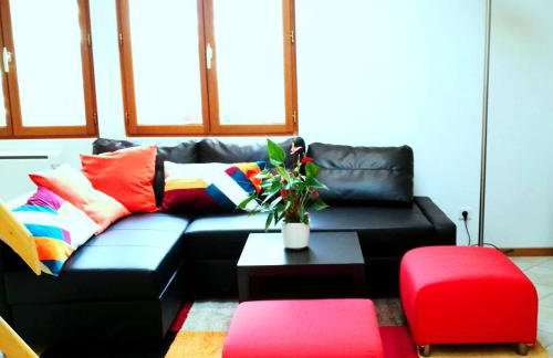 Cozy Villa close to CERN, Geneva Airport, UN - Foto 1