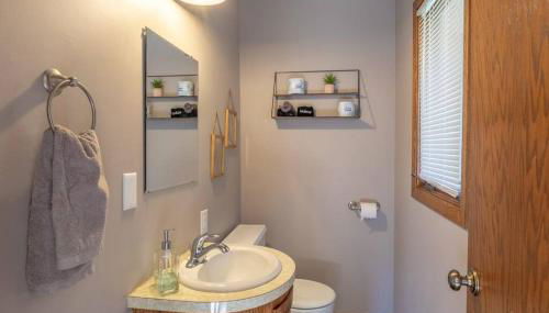 Family Home W/ 2 King, 2 Queen Beds + Game Room - Foto 5