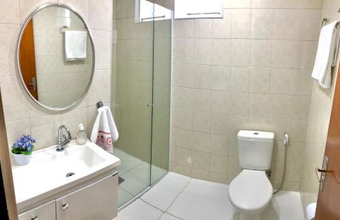 Apartamentos até 6 pessoas - 3 quartos com suíte e garagem, completo - Photo 43