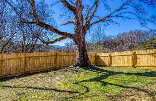 Country Cabin, Fenced area for pets, Hot Tub, Arcade!!! - Foto 12