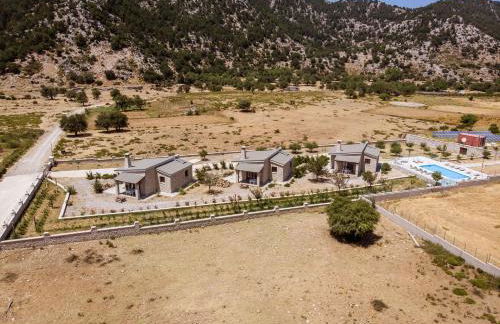 Omalos Village - Photo 24