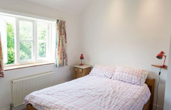 Host Stay Marlpit Cottage - Foto 16