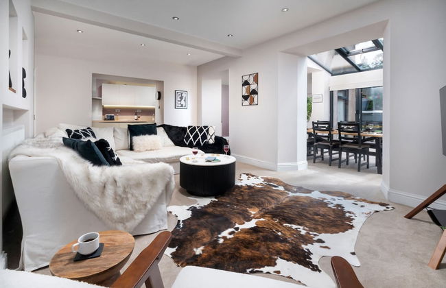 Rosemount X3 Bed Townehouse With Hot Tub - Foto 15