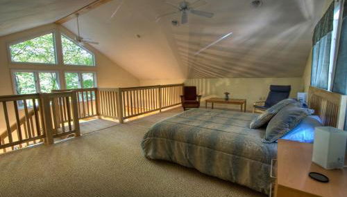 Beautiful Cabin with Hot Tub Surrounded by Trees in Confluence, Pennsylvania - Foto 4