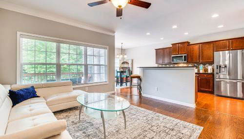 3 Mi to Avalon Townhome with Balcony in Alpharetta! - Foto 4