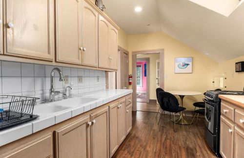 Charming 5 BD Victorian House by Beach Boardwalk - Foto 33