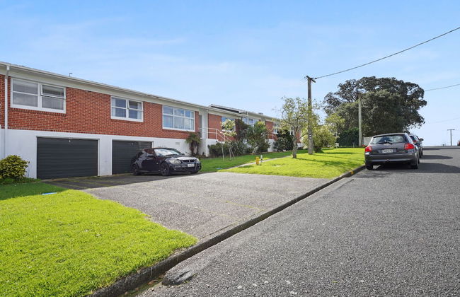 Renovated Takapuna 2BR Apt - Parking - Foto 34