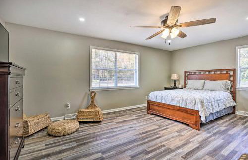 Moncks Corner Home with Yard Near Lake Moultrie - Foto 15