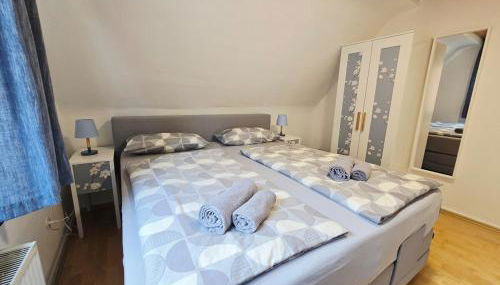 Ferienwohnung 2 - Nähe Phantasialand, Köln, Bonn - Foto 4, wardrobe