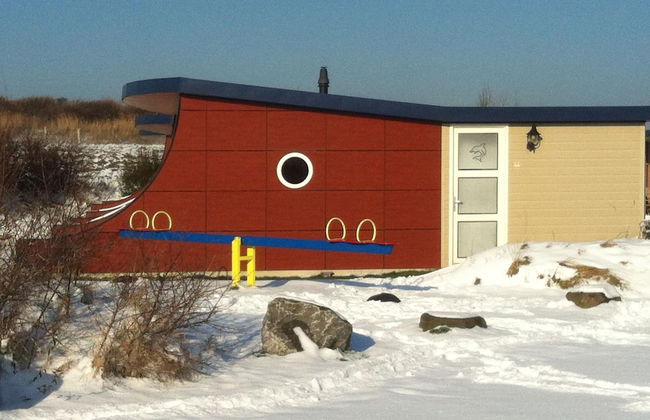 Bungalow in Netherlands With Dune Garden - Photo 24