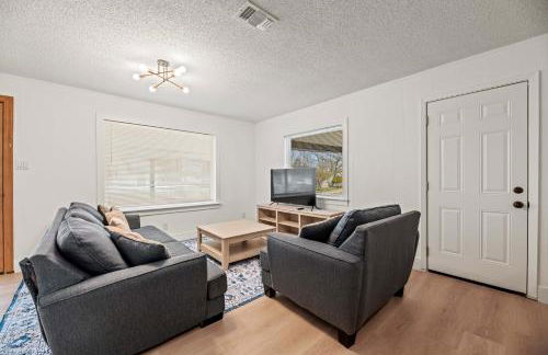 Spacious McKinney Bungalow - 4 Bedrooms - Foto 9