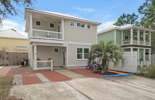 Beach Cottage w/ Backyard Oasis - Quiet Neighborhood in BMB - Foto 40