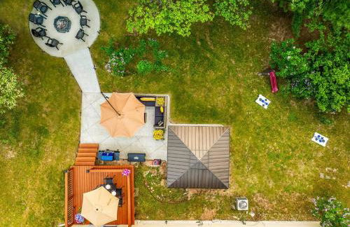 Petoskey Falls Escape-Hot Tub/Dogs/Petoskey/Boyne - Photo 7