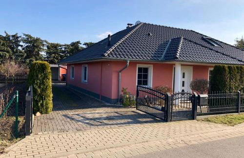 Seeliebe mit Sauna und nur 50 mtr. bis zum Strand - Foto 3