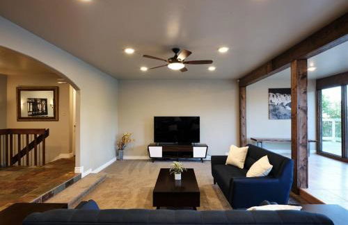 Amazing Views, Amazing Modern Broadmoor Home - Foto 13