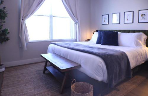 Cozy Apt, Gym, King Bds, Sectional, Near Amp - Photo 2