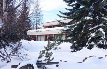 Ski apartment Sellette San Sicario Alto - Photo 11