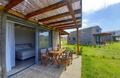 Lithos Villas - Photo 21