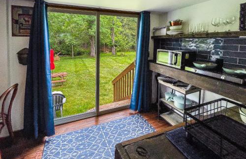 Cozy Cabin Gateway with Pool and Firepit - Foto 29