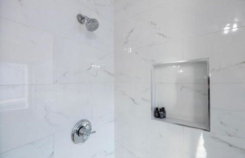 Gilbert Douglas - Foto 30