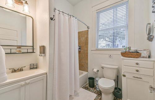 3 Unit Historic Charmer near Beach, Pier, Dining - Foto 14