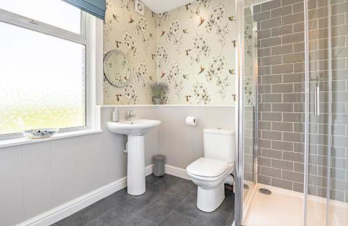 luxury 2 bed apartment, sea view, near the beach. - Foto 11