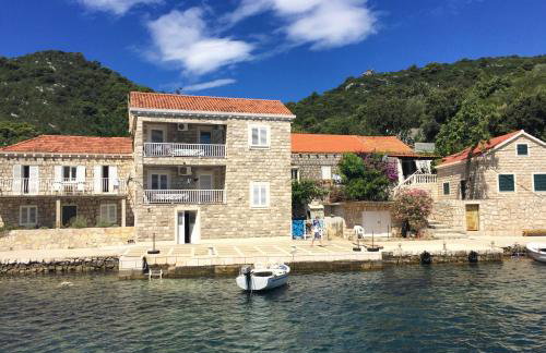 Apartments by the sea Okuklje, Mljet - 4933 - Foto 1