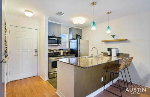 Pet Friendly Apt w Pool Minutes from Zilker Park in Austin - Foto 10