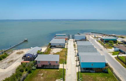 Waterfront Escape w/ Views Shared Pool & Boat Dock Orange Crush by Avantstay - Foto 50