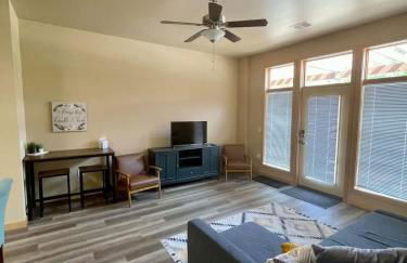 Cannery Square Apartment 104 - Foto 6