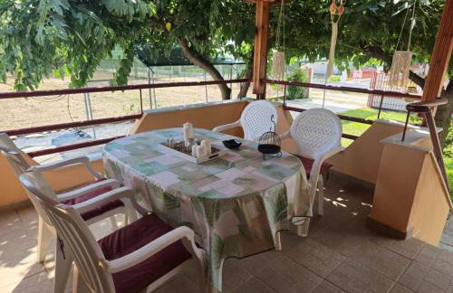 Spyros comfy and cool place - Photo 12