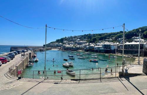 Honeysuckle Cottage by The Sea - Photo 4