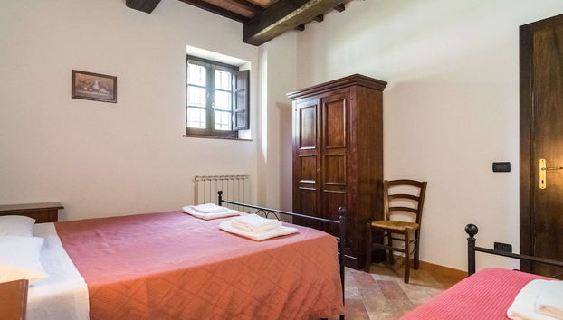 Farmhouse in Perugia With Swimming Pool - Foto 3, Habitación