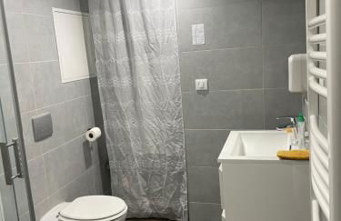 Chez Jean-Yves et Zoé - LE SAINT ANDRÉ - Au calme, Très propre, Proche parkings, Clim - Foto 15