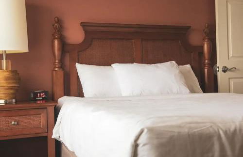 Enjoy mini golf, arcade games, and pools with Family in 2BD Orlando condo - Foto 14