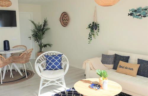 The Shore @ Atlantic Beach - Waterfront Beach House, Tiny Pool, Terrasse - Foto 8