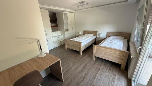 House in Sarstedt! contactless check-in - Foto 4