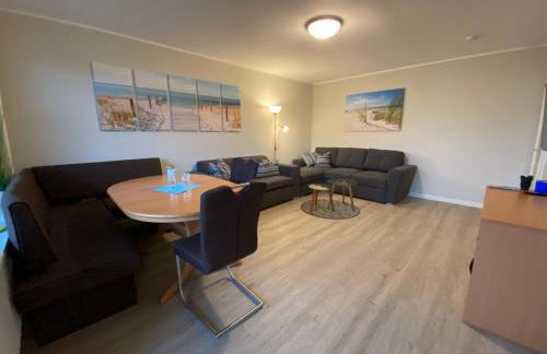 Amrumer Schatztruhe mit Loggia und Meerblick - Photo 1