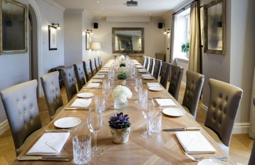 The Slaughters Manor House - Photo 11