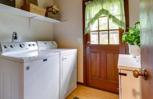 Cozy Georgia Getaway with Deck, Grill and Fire Pit! - Foto 9