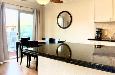 Sunrise Springs 1-Bedroom with Balcony & Pool - Foto 18