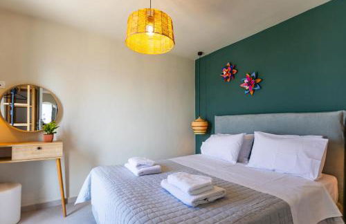 Savina Seafront Home - Photo 13