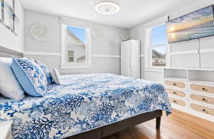 Modern Beach Retreat Sleeps 8 - Big Yard & BBQ - Foto 2